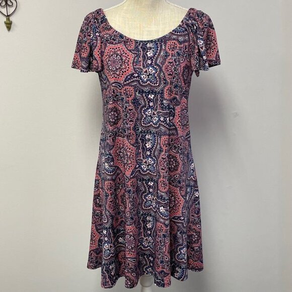 Signature by Robbie Bee Women's Dress - Pink and Blue Paisley- Size S - EUC - Picture 1 of 9